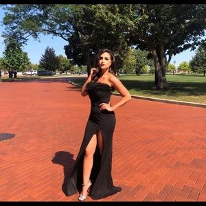 Black Bodycon Dress with Feather Detail and Slit